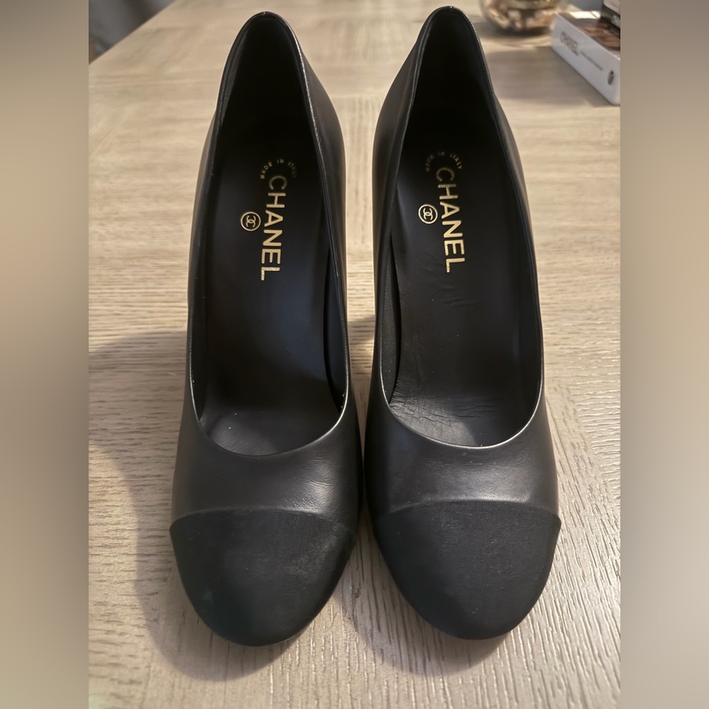 CHANEL Black Classic Heels